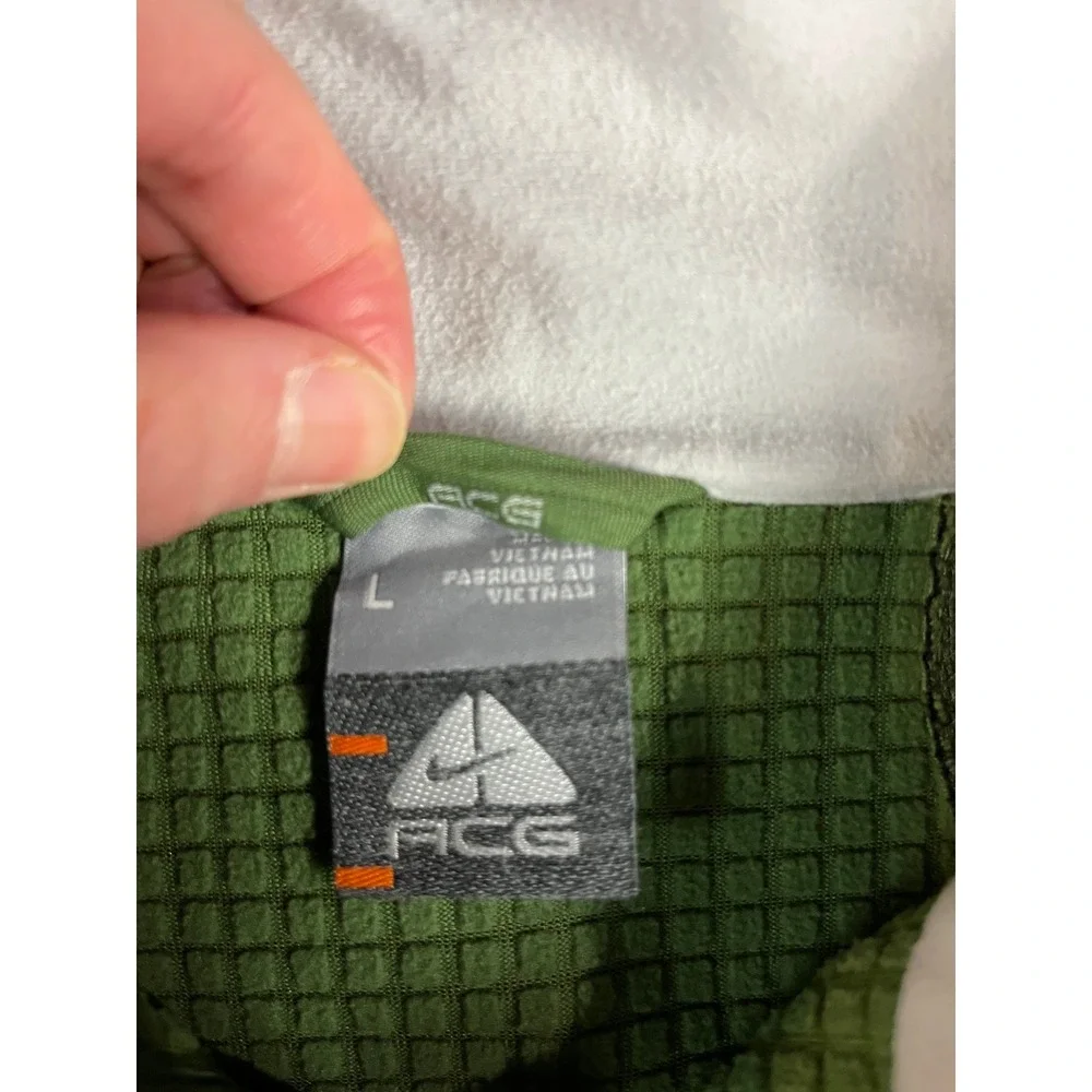 Nike ACG Fleece Jacket Green Full Zip Logo Size L Outdoor‎ Adventure